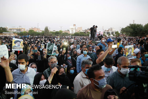 Raeisi in election rallies in Eslamshahr