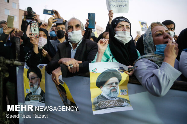 Raeisi in election rallies in Eslamshahr