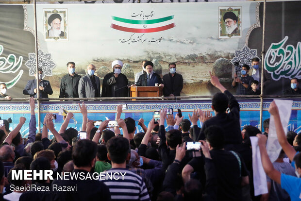 Raeisi in election rallies in Eslamshahr