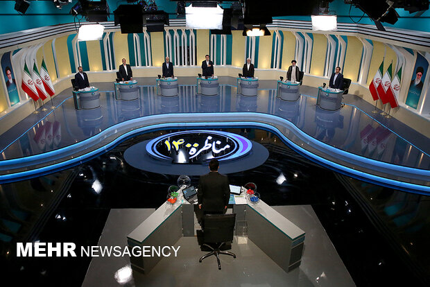 İran'da cumhurbaşkanı adayları son televizyon münazarasında