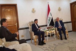 خطيب زادة يجري مباحثات مع وزير الخارجية العراقي