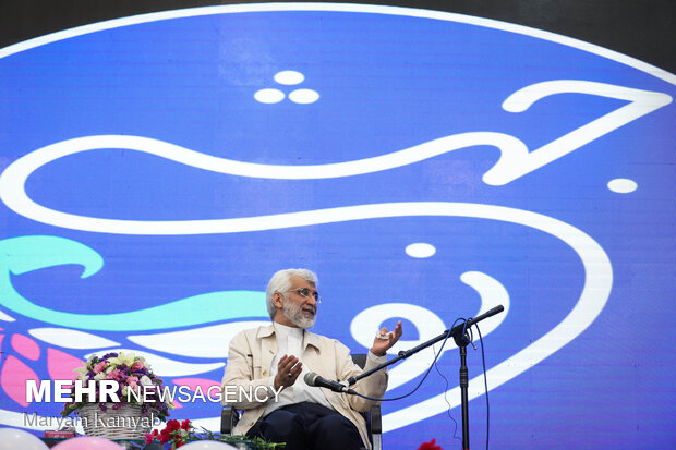 نشست سعید جلیلی با دختران رای اولی