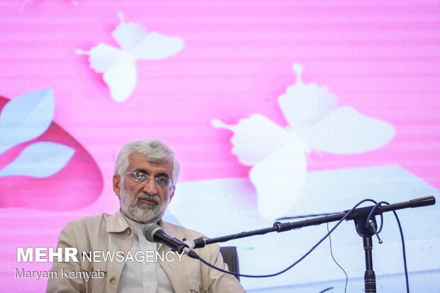 نشست سعید جلیلی با دختران رای اولی