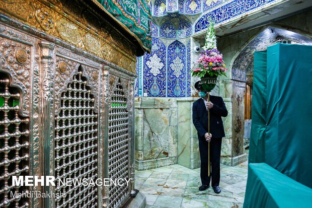 Hazrat Masoumeh Shrine on eve of Girls Day