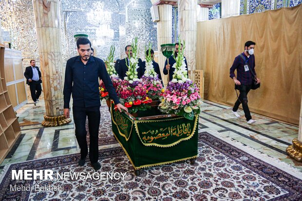 Hazrat Masoumeh Shrine on eve of Girls Day