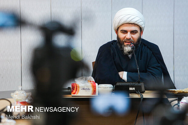نشست رییس سازمان تبلیغات اسلامی با هیات اندیشه ورز