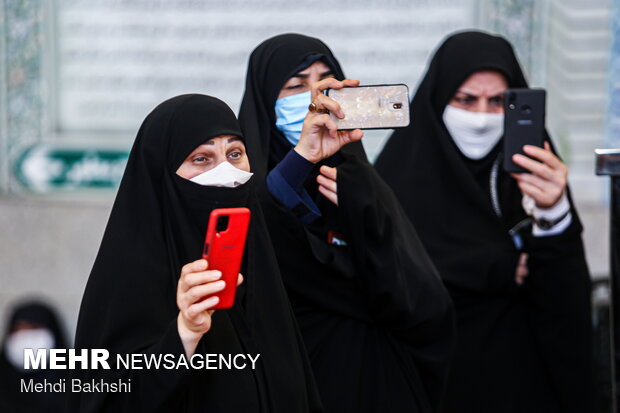 Marking birth anniv. of Hazrat Masoumeh in Qom