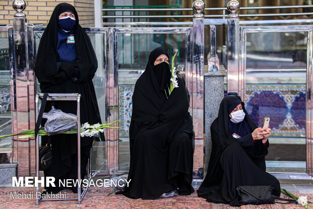 Marking birth anniv. of Hazrat Masoumeh in Qom