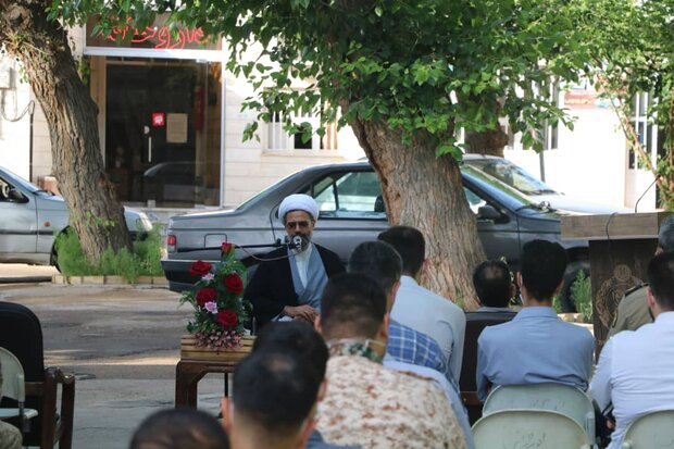 رای دادن به فرد جهادی و متدین نظام را تقویت می‌کند