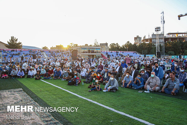 Presidential campaign in Qom