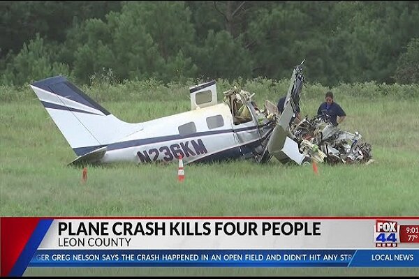 Six persons killed, wounded in a plane crash in Texas