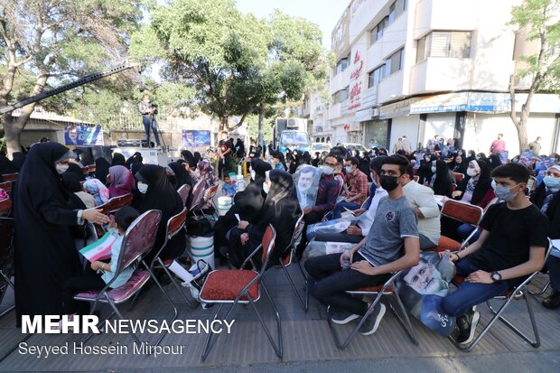 Presidential campaign in Mashhad