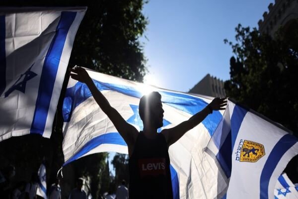 نگرانی «تل آویو» از تشدید تنش‌ها بدلیل برگزاری راهپیمایی پرچم