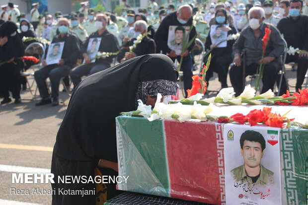 بازگشت پیکر مطهر شهید پورقنبری بعد از 33 سال