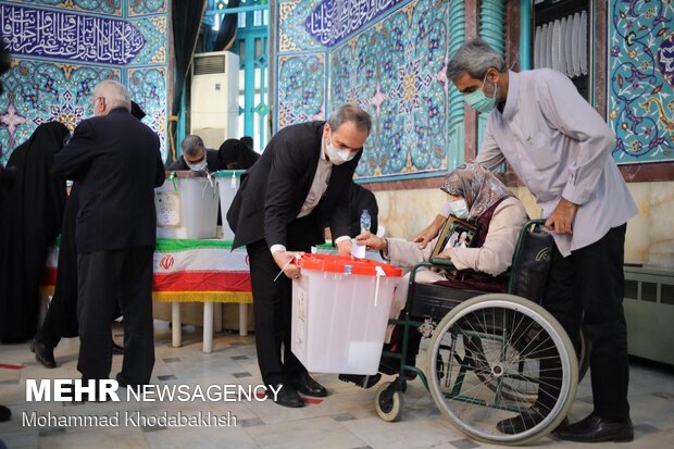 Celebration of elections in Hosseiniyahs of Jamaran, Ershad