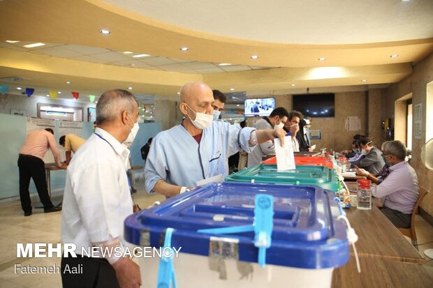 جشن انتخابات- بیمارستان بقیه الله (ع)