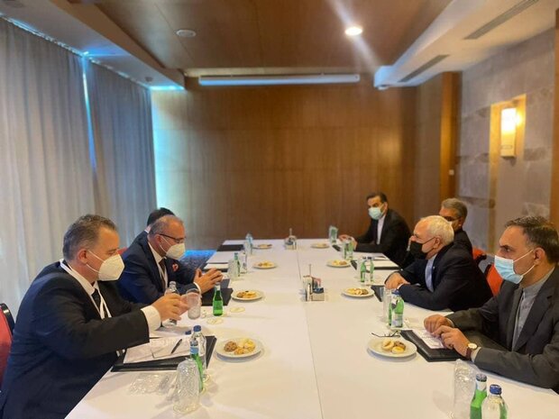 Iran, Croatia discuss developing, broadening economic ties