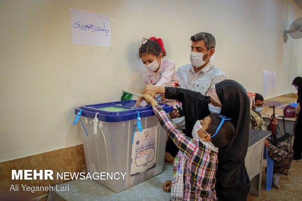 جشن انتخابات - لارستان