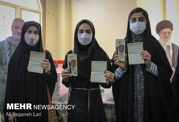 جشن انتخابات - لارستان