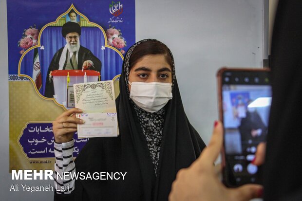 جشن انتخابات - لارستان