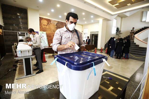 انتخابات ۱۴۰۰ در زنجان