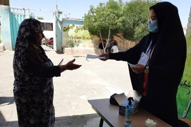 ۱۵۰ نفر از اعضای هلال‌احمر استان سمنان در شعب اخذ رأی حضور دارند