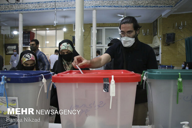 جشن انتخابات- مسجد فاطمی