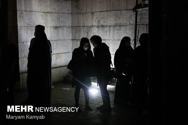 ساعات پایانی رای گیری در حسینیه ارشاد