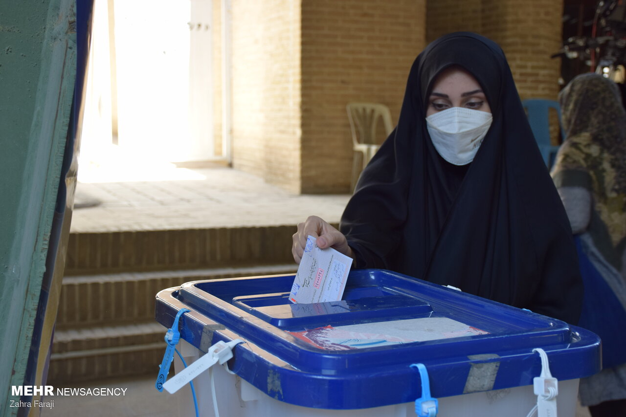 حضور بیش از۷۱۱هزارکرمانشاهی درانتخابات/مشارکت ۴۶درصدی کرمانشاهیان