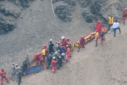 سرنگونی یک دستگاه اتوبوس در پرو/۴۰ تن کشته و زخمی شدند