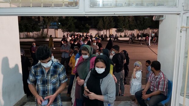 صف انتخابات در گلستان به نیمه شب رسید