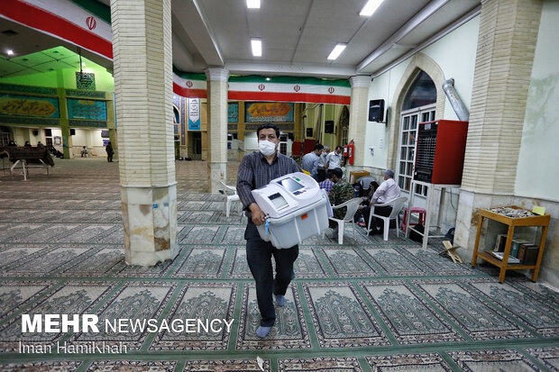 آغاز شمارش آرای انتخاباتی در همدان