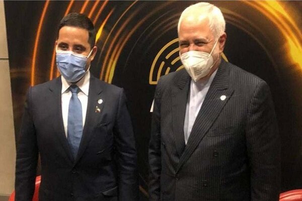 Iranian, Kuwaiti FMs hold talks in Antalya