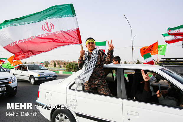 کاروان خودرویی هواداران رئیسی در قم