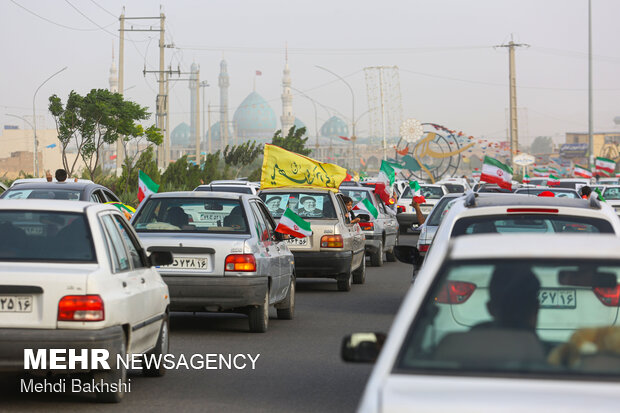 کاروان خودرویی هواداران رئیسی در قم