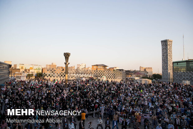 Iranian nation celebrate Raeisi's victory across country