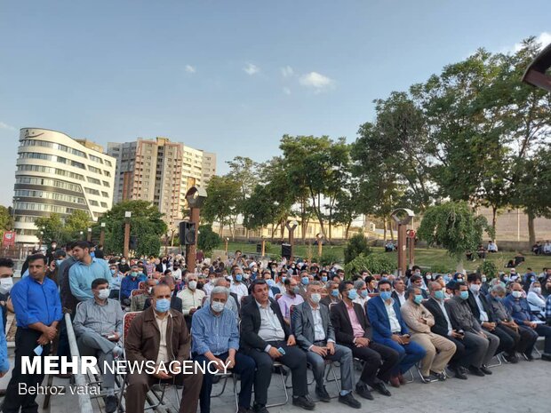 جشن مردمی سنندجی ها برای مشارکت در انتخابات