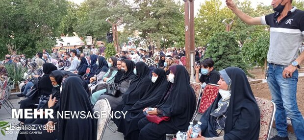 جشن مردمی سنندجی ها برای مشارکت در انتخابات