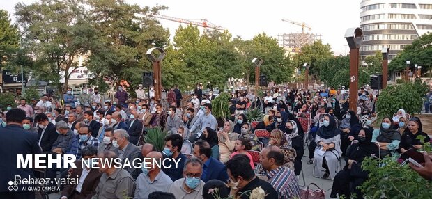 جشن مردمی سنندجی ها برای مشارکت در انتخابات