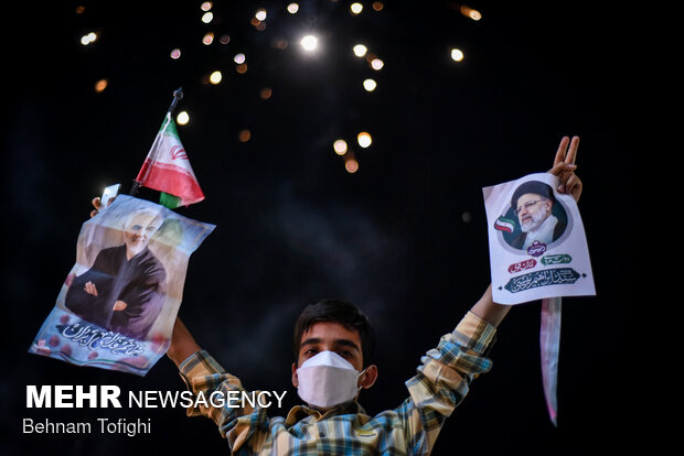 Iranian nation celebrate Raeisi's victory across country