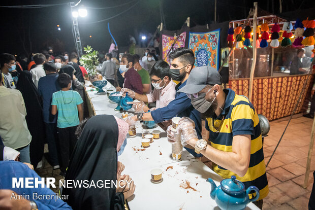 People in Shiraz, Tabriz celebrate Raeisi's victory