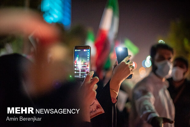 People in Shiraz, Tabriz celebrate Raeisi's victory