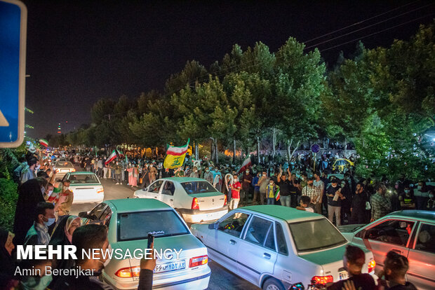 People in Shiraz, Tabriz celebrate Raeisi's victory