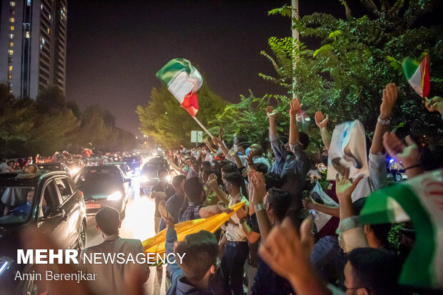 People in Shiraz, Tabriz celebrate Raeisi's victory