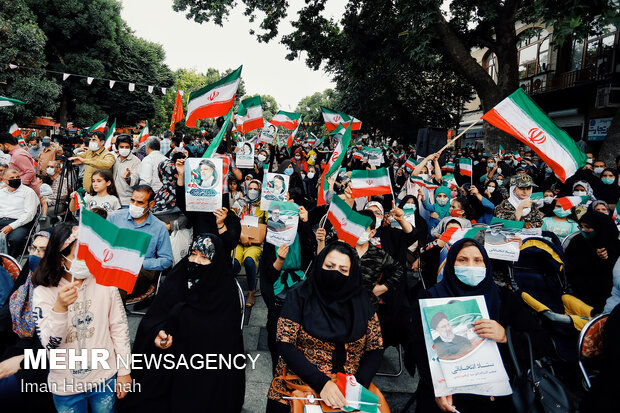 People in Hamedan celeberate Raeisi victory