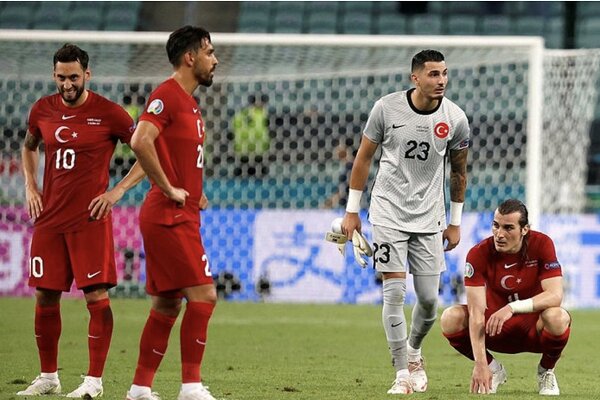 Türkiye Takımı EURO 2020'ye veda etti