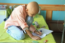 کتابخوانی از اضطراب کودک مبتلا به سرطان می کاهد