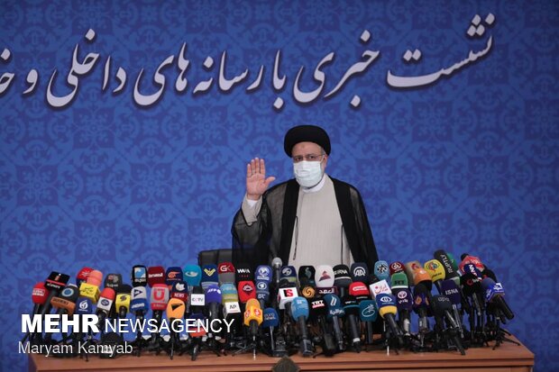 اولین نشست خبری حجت الاسلام رئیسی، رئیس جمهور منتخب جمهوری اسلامی ایران