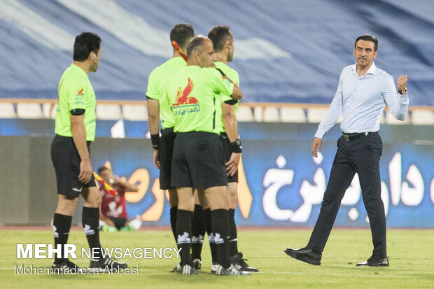 Esteghlal 2-0 Padideh: IPL
