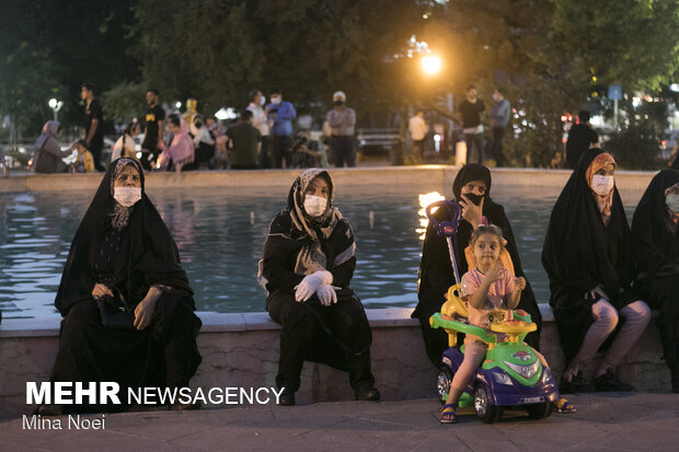 Fireworks on occasion of Imam Reza birth anniv. in Tabriz